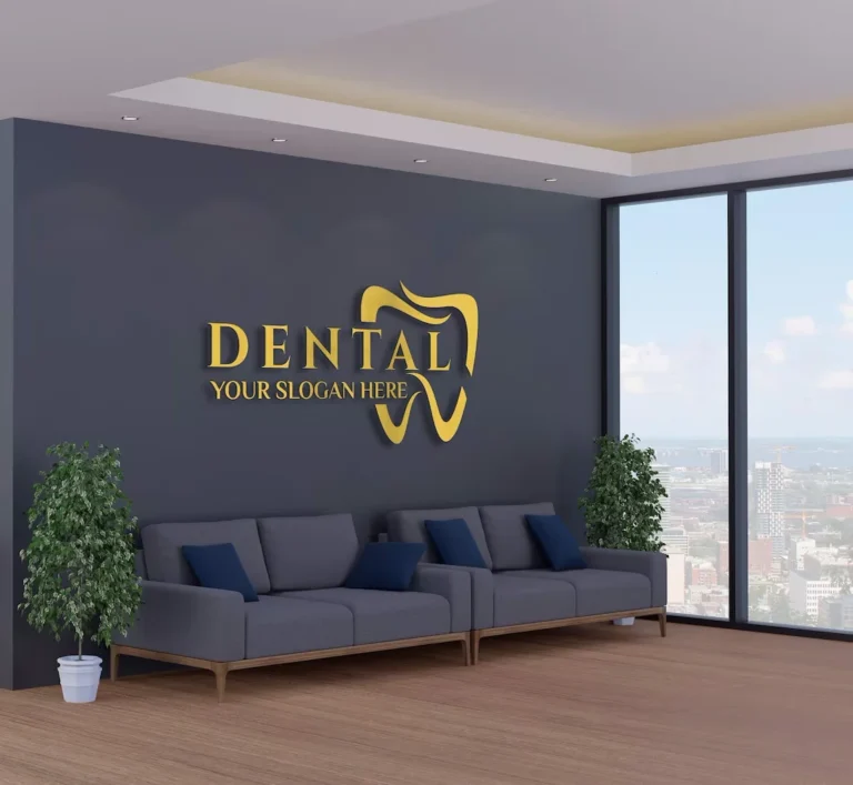 Diş hekimi resepsiyonunda kullanılan 3D altın sarısı pleksi logo tabela.